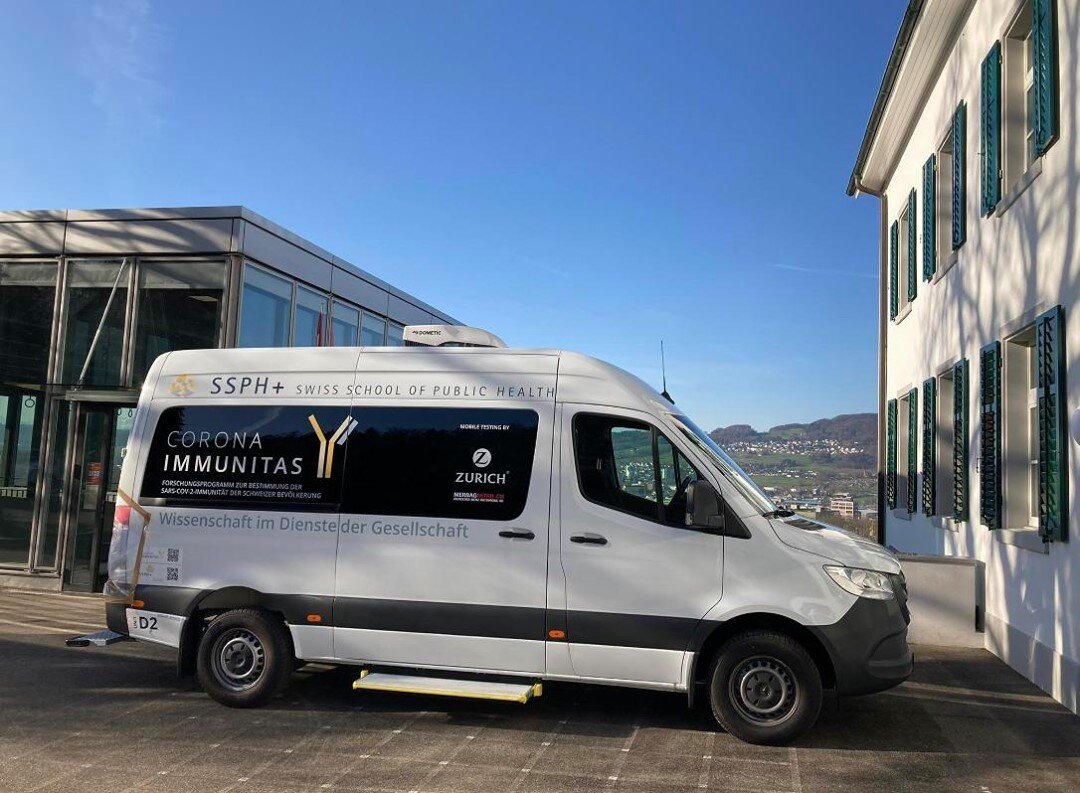 Der Corona Immunitas Bus steht zur Zeit f&uuml;r Ciao Corona im Einsatz. 
#ciaocorona #corona #z&uuml;rich #schulen #virus #covid19 #testreihe #welle3 #antik&ouml;rper #antik&ouml;rpertest #machmit